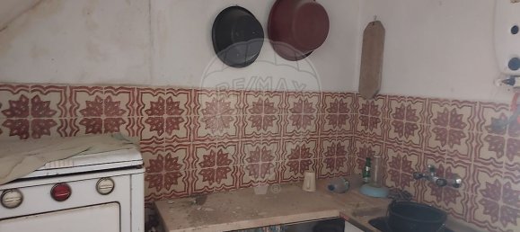 2 bedrooms House in Crato, Portugal No. 17835 8