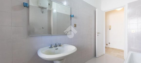 Квартира с 1 спальней в Рим, Италия № 329413 30