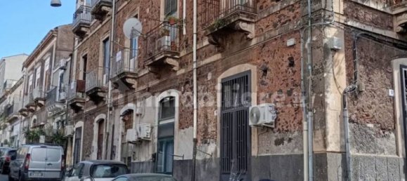 2 chambres Appartement à Catania, Italy No. 74515 10