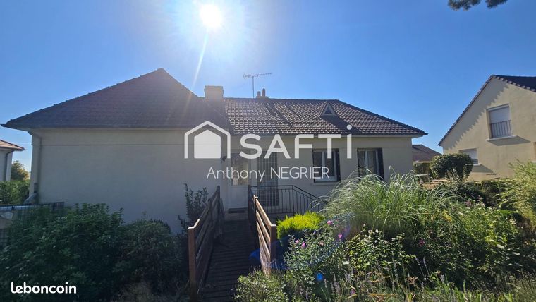 2 bedrooms House in Orne, France No. 364022