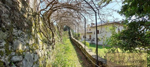6 bedrooms Villa in Bagni di Lucca, Italy No. 143 3