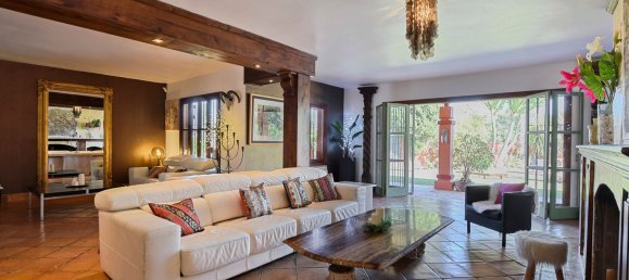 6 bedrooms Villa in Marbella, Spain No. 101314 6