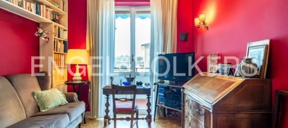 6 rooms Apartment in Florence, Italy No. 131971 27