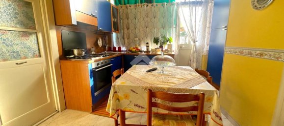 3 rooms Apartment in Sanremo, Italy No. 11634 4