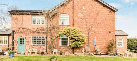 Maison à Knutsford, United Kingdom No. 2020 32