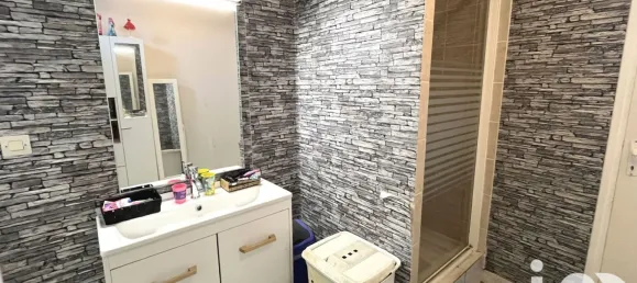 3 bedrooms House in Vienne, France No. 333756 15