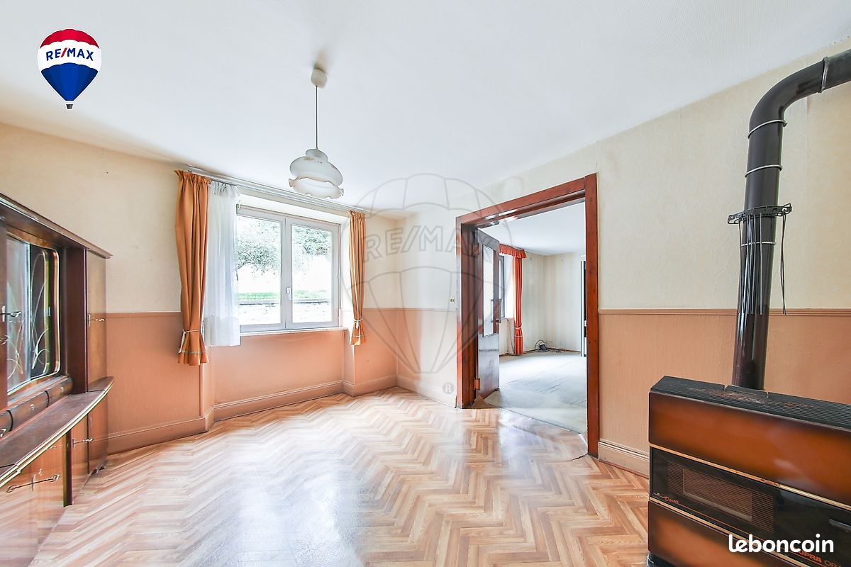 4 chambres Maison de ville à Altkirch, France No. 244716