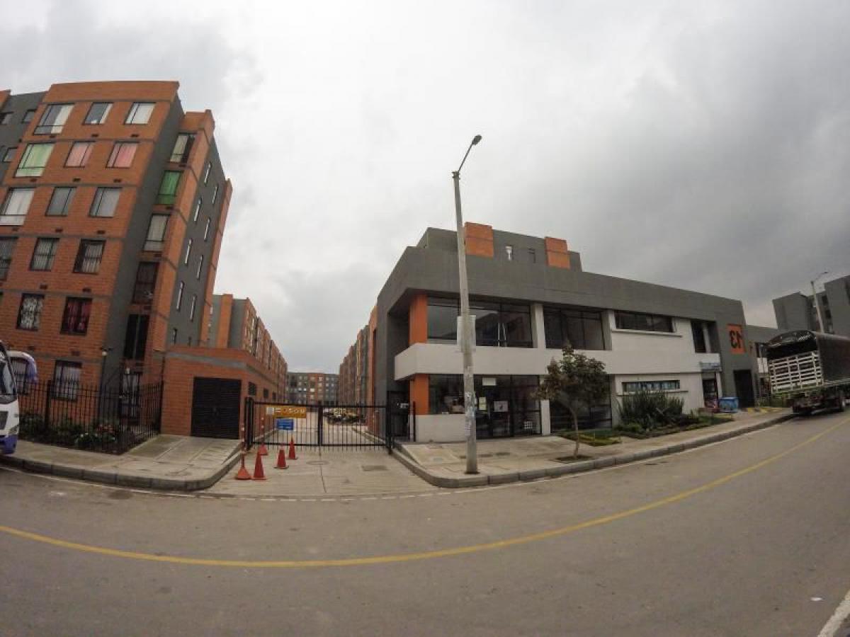 3 bedrooms House in Cundinamarca, Colombia No. 1714