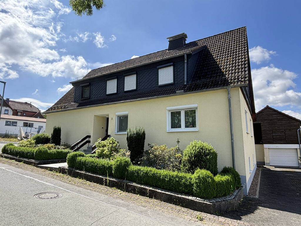 8 rooms House in Waldeck-Frankenberg, Germany No. 356862
