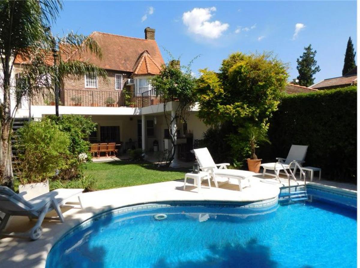 3 bedrooms House in San Isidro, Argentina No. 20941