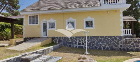 3 bedrooms House in Vilamarxant, Spain No. 156425 2