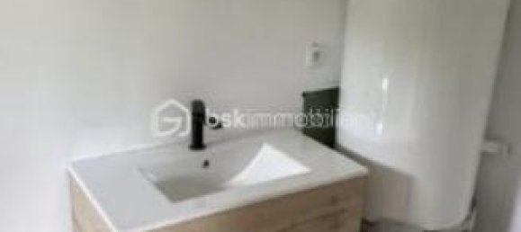  Land in Vitry-le-Francois, France No. 42658 8