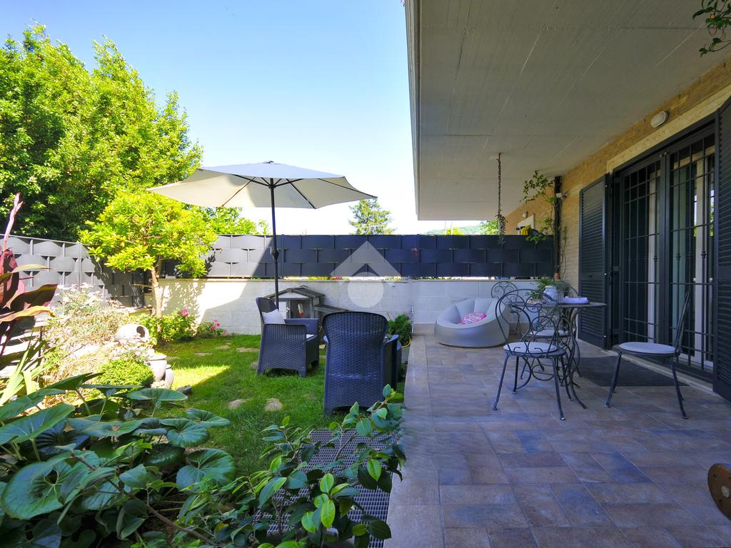 5-Zimmer Villa in Marino, Italy, Nr. 320853