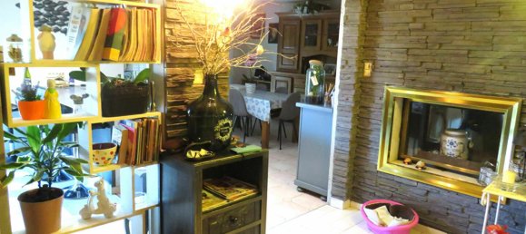 Casa de 3 dormitorios en Memenil, France No. 218451 4