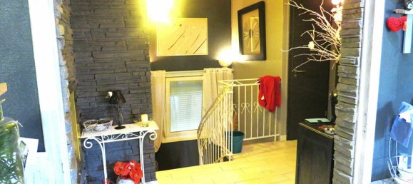 Casa de 3 dormitorios en Memenil, France No. 218451 5