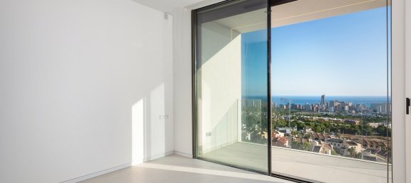 Villa de 5 dormitorios en Finestrat, Spain No. 2677 27