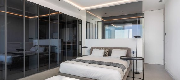 Villa de 5 dormitorios en Finestrat, Spain No. 2677 20