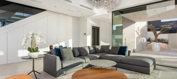 Villa de 5 dormitorios en Finestrat, Spain No. 2677 12