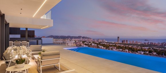 Villa de 5 dormitorios en Finestrat, Spain No. 2677 4