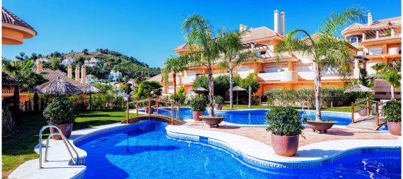2 bedrooms Apartment in Marbella, Spain No. 93064 3