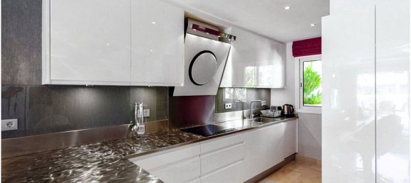 2 bedrooms Apartment in Marbella, Spain No. 93064 13