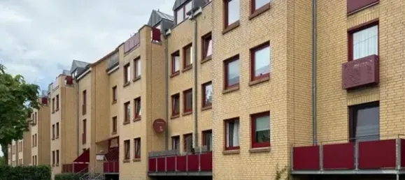 Studio in Greifswald, Germany No. 280408 2