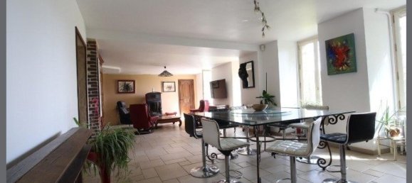 8 bedrooms Castles in Courgivaux, France No. 152940 9