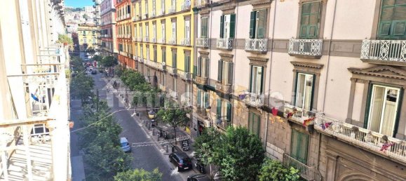 5 bedrooms Apartment in Naples, Italy No. 301298 11