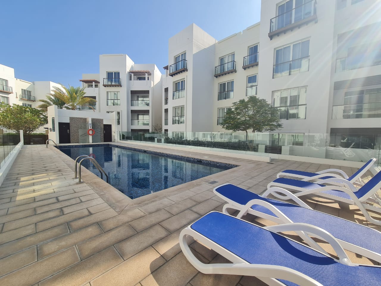 3 bedrooms Apartment in Muscat, Oman No. 1136