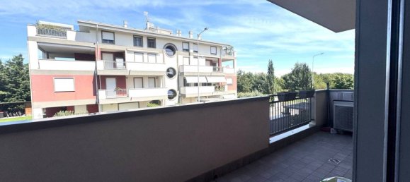 2 bedrooms Apartment in Cerro Maggiore, Italy No. 286898 8