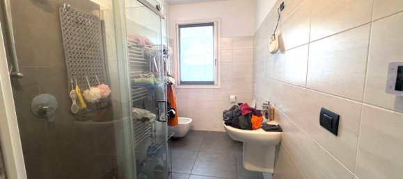 2 bedrooms Apartment in Cerro Maggiore, Italy No. 286898 10