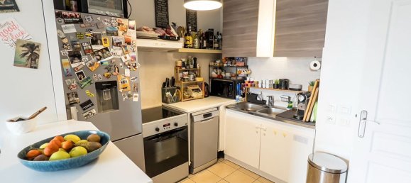Apartamento de 2 dormitorios en Bezons, France No. 164099 4