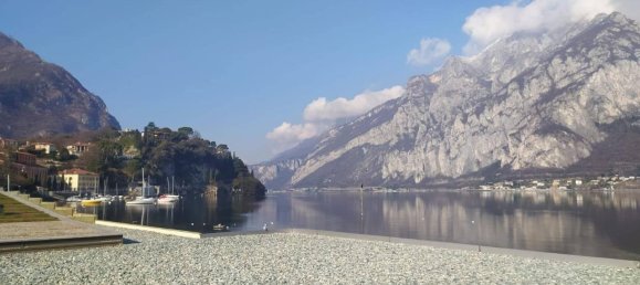 Дом с 5 комнатами в Мальграте, Италия № 73076 15