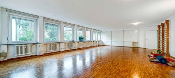 Здание с 14 комнатами в Konstanz, Германия № 41059 28