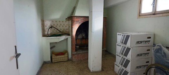 4 rooms Apartment in Vetralla, Italy No. 159582 17