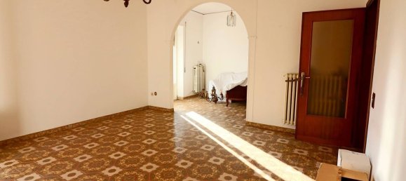4 rooms Apartment in Vetralla, Italy No. 159582 4