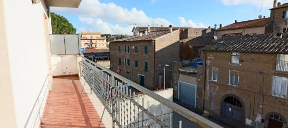 4 rooms Apartment in Vetralla, Italy No. 159582 7