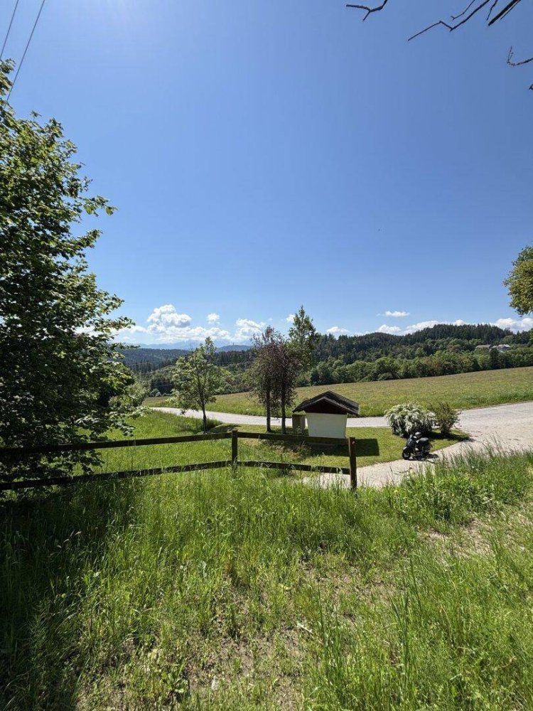 Terrain à Moosburg, Austria 2057m² No. 215193