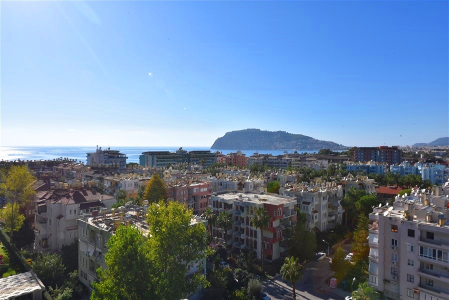 Пентхаус 4+1 в Оба, Турция № 8188