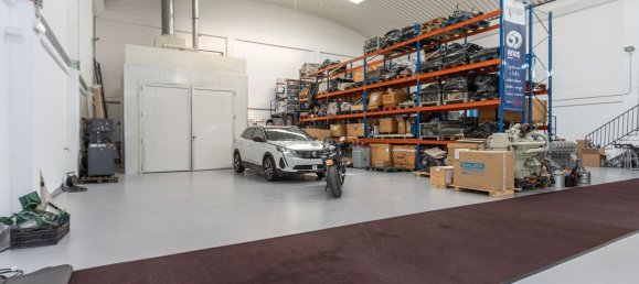 598m² Warehouse in Seixal, Portugal No. 98994 29