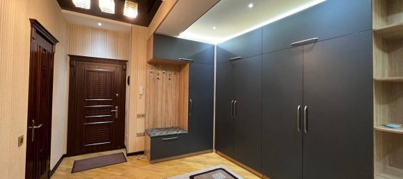 Apartamento de 4 dormitorios en Khatay, Azerbaijan No. 2072 2