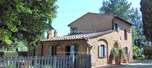 4 Schlafzimmer Wohnung in Montaione, Italy, Nr. 35179 4