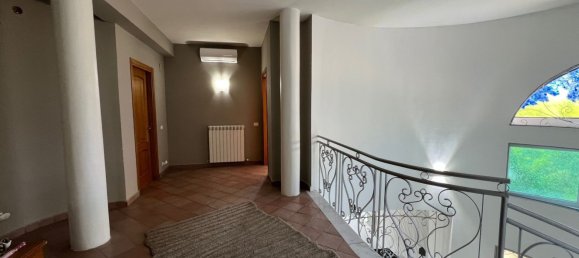 9غرفة فيلا في Lappano, Italy رقم 183204 27