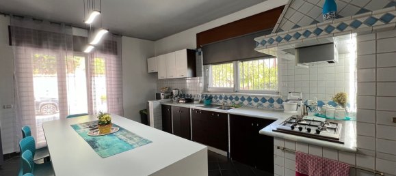 9غرفة فيلا في Lappano, Italy رقم 183204 21