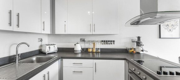 1 bedroom Apartment in London, United Kingdom No. 8696 8