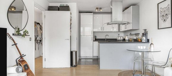 1 bedroom Apartment in London, United Kingdom No. 8696 6