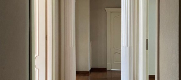 3 bedrooms Apartment in Rome, Italy No. 345236 6