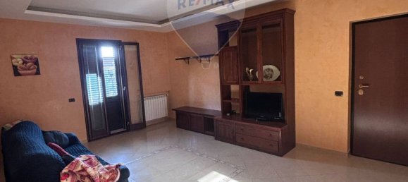 Apartamento de 3 dormitorios en Augusta, Italy No. 57803 32