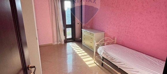 Apartamento de 3 dormitorios en Augusta, Italy No. 57803 19