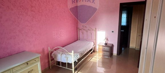 Apartamento de 3 dormitorios en Augusta, Italy No. 57803 8